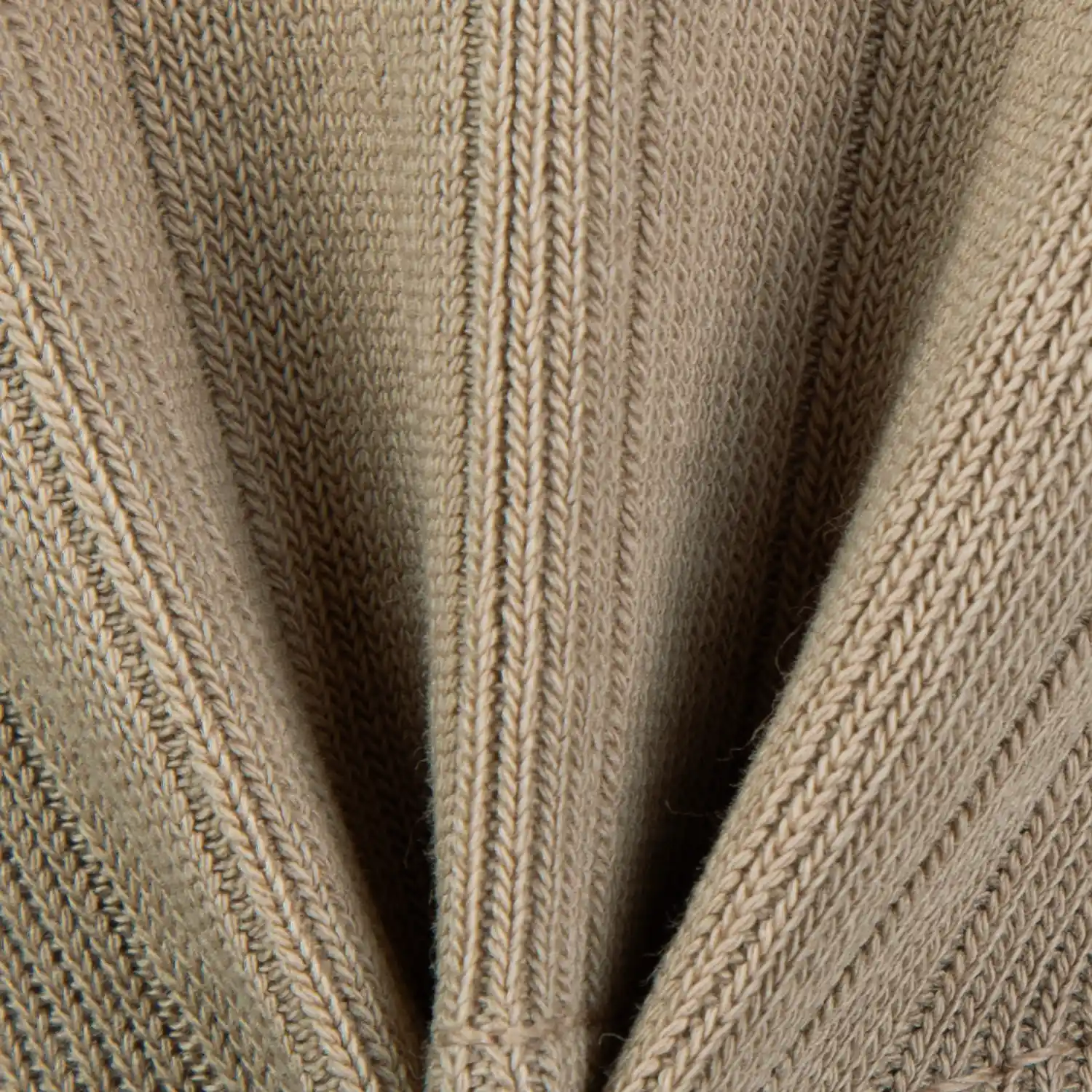 تاپ کتان کراپ زنانه نسکافه‌ای